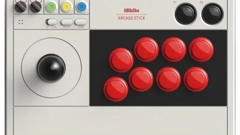 自由足球2PC版二测招募启动 5月8日开启测试